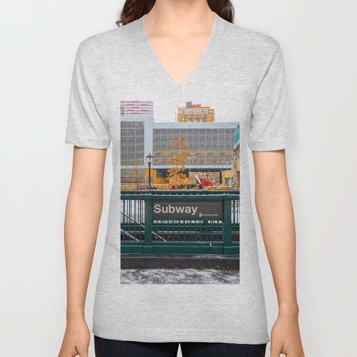 New York City | Street Photography in NYC V Neck T Shirt
