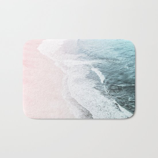Vintage Faded ocean waves Bath Mat