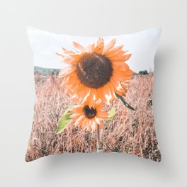 VIntage sunflower field Throw Pillow