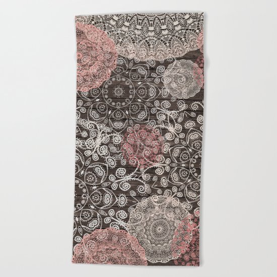 HAPPY GO LUCKY - BOHO WOOD Beach Towel