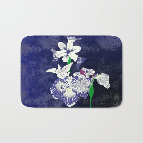 The fusion of heaven and earth Bath Mat