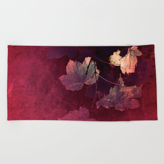 Splendida Bordeaux Beach Towel