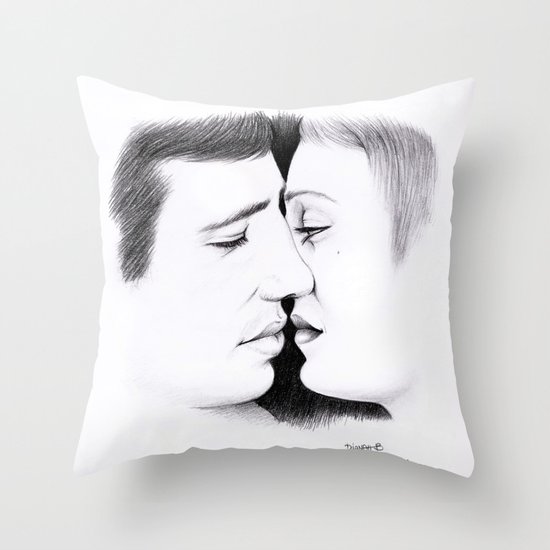 OH L'AMOUR Throw Pillow