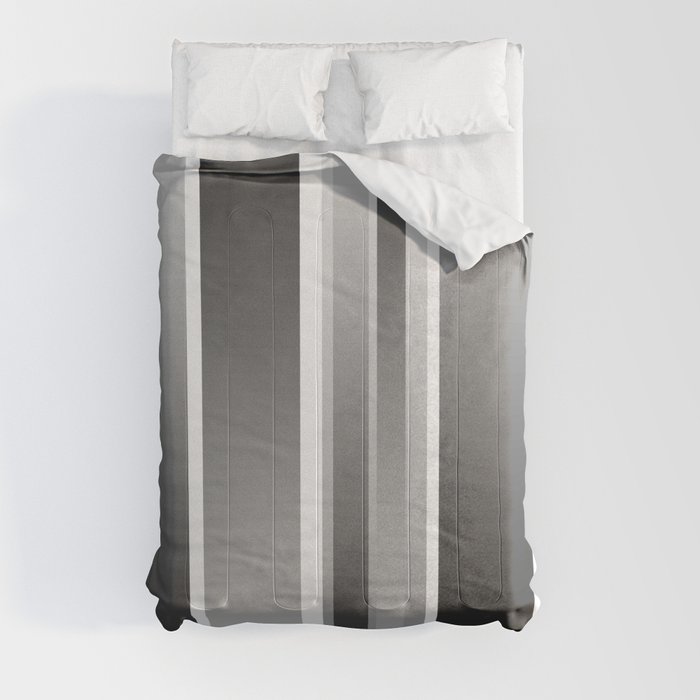 Color Black gray Comforter