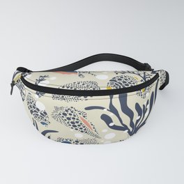 Under the sea – beauty of our oceans Fanny Pack