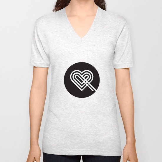 Altiro Studio Ampersand Heart Unisex V-Neck