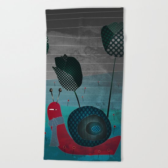 snail in a bad mood Beach Towel