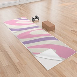 Wavy Loops Retro Abstract Pattern in Purple Pink Cream Yoga Towel