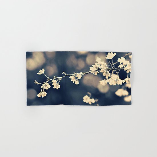 #68 Hand & Bath Towel