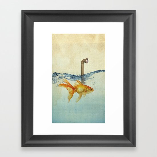 periscope goldfish Framed Art Print