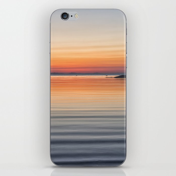 Ripples sea and sky iPhone Skin