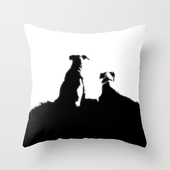 even dogs fall in love Throw Pillow
