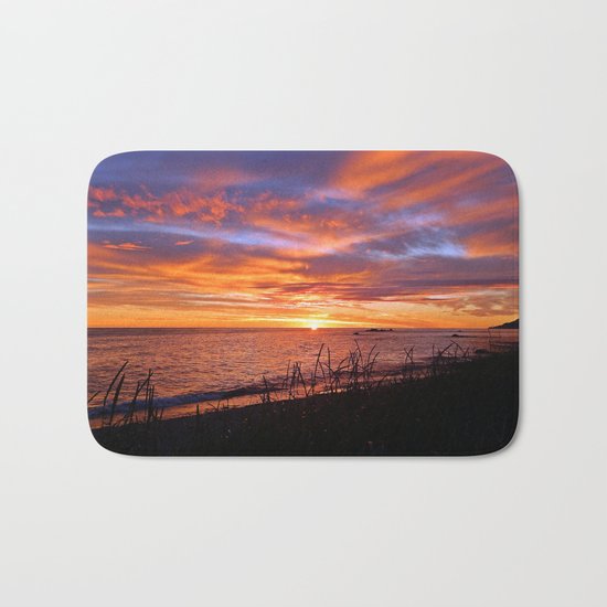 Breaking the Surface Bath Mat