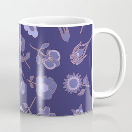 Floral pattern in very peri with a blue background Mug