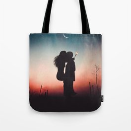 Kissing Couple Tote Bag