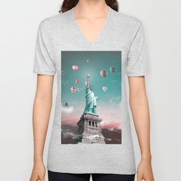 Statue of Liberty in sunset V Neck T Shirt