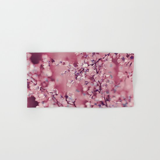 #100 Hand & Bath Towel