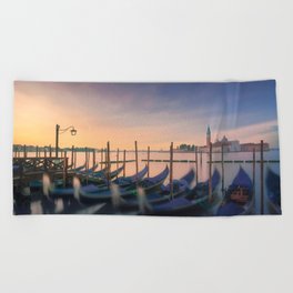 First light of the morning over Gondolas of Venice Beach Towel