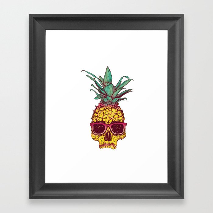 Scull pineapple Framed Art Print