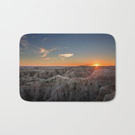 South Dakota Sunset - Dusk in the Badlands Badematte