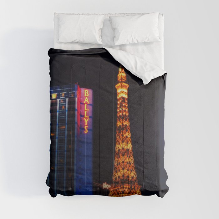 Eiffel tower Las Vegas Comforter