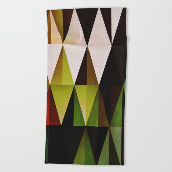 green yyyr Beach Towel