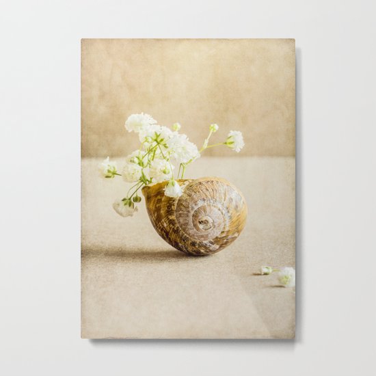 Wee Vase Metal Print