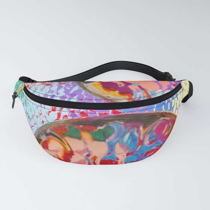 Oh , you are light. Fanny Pack
