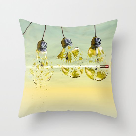 Peng ! Throw Pillow