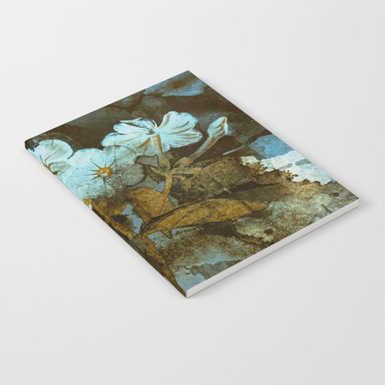Fower in winter Notebook