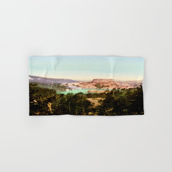 Forest mountains Lake Vintage Scenery Hand & Bath Towel