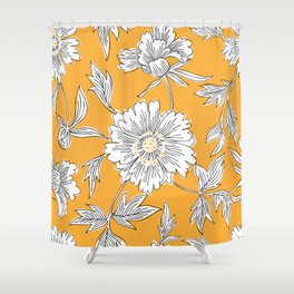 Hand drawn abstract garden flowers. Contour drawing. Large daisy heads in bloom. Summer floral seamless pattern. Line art flowers. Detailed outline sketch drawing. Shower Curtain