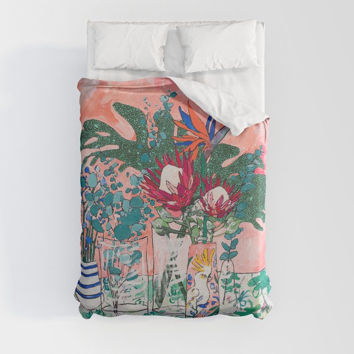 Cockatoo Vase - Bouquet of Flowers on Coral and Jungle Duvet Cover
