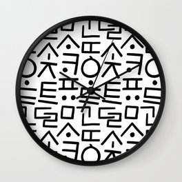 Korean consonant pattern Wall Clock