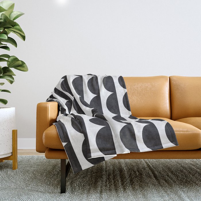 Scallop Mid Century Geometric Print Black and White Throw Blanket