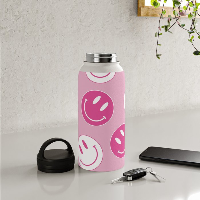 https://ctl.s6img.com/society6/img/KhZ5__AkcBHn_TKyZO-bHcFucRQ/w_700/water-bottles/32oz/handle-lid/lifestyle/~artwork,fw_3390,fh_2230,fy_-580,iw_3390,ih_3390/s6-original-art-uploads/society6/uploads/misc/5ad7cfc972494753a0944fec8a80d704/~~/large-pink-and-white-smiley-face-preppy-aesthetic-water-bottles.jpg