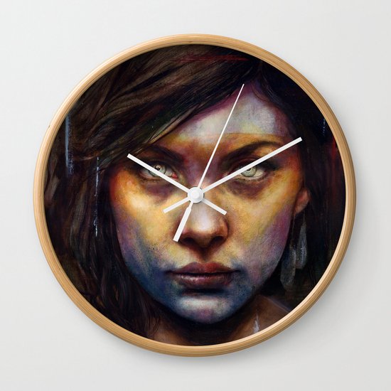Una Wall Clock