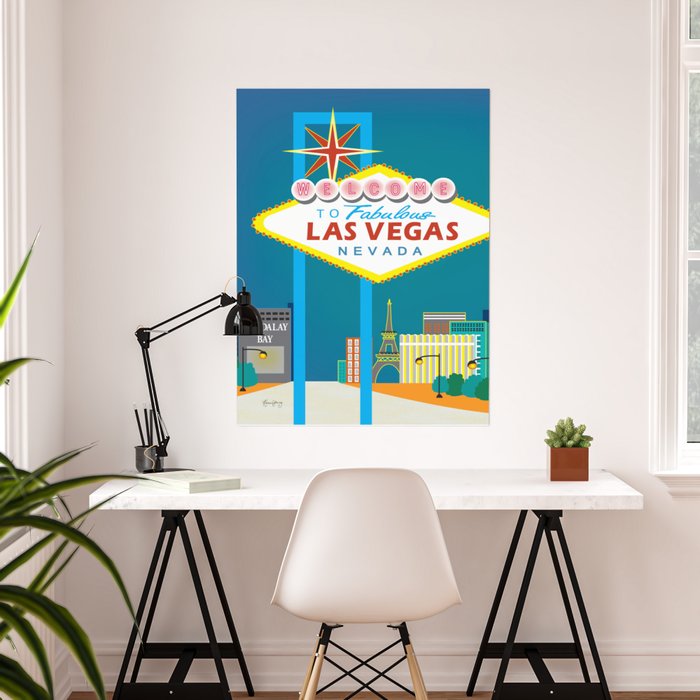 Las Vegas Skyline Notebook: A LINED NOTEBOOK & JOURNAL: An Awesome Las  Vegas Notebook With Lined Interior