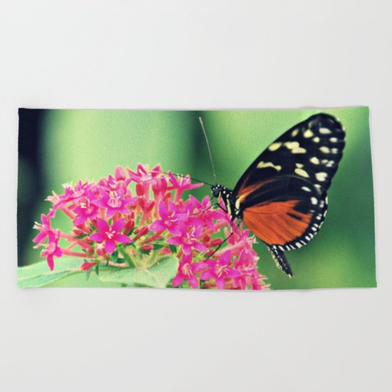 Butterfly & flower retro Beach Towel