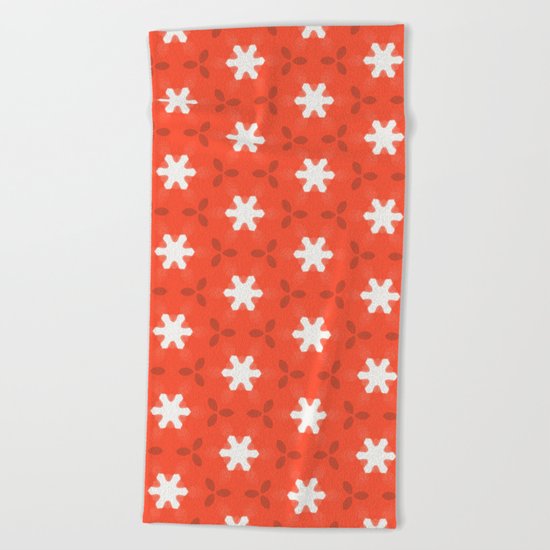 white star on red pattern Beach Towel