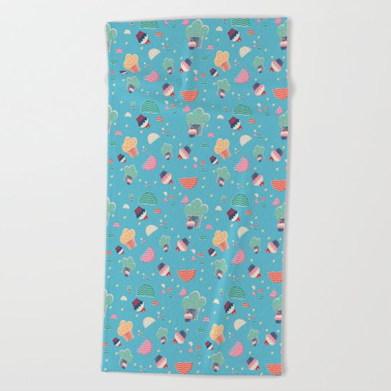 Cupcake blue Beach Towel