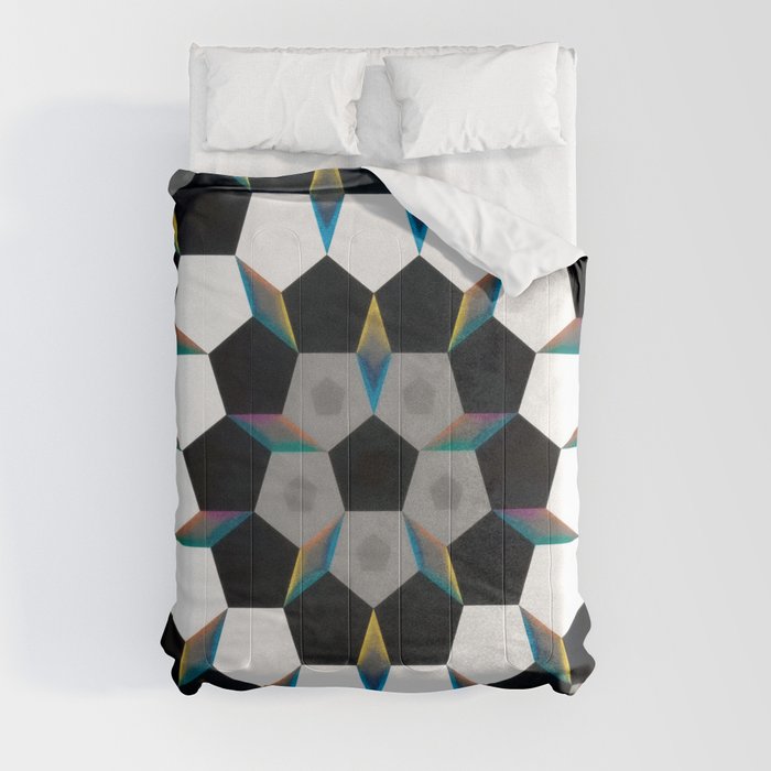 Pentagonal Fracture Comforter