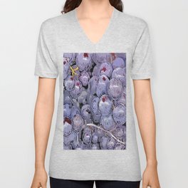 Bunches of grapes color art V Neck T Shirt