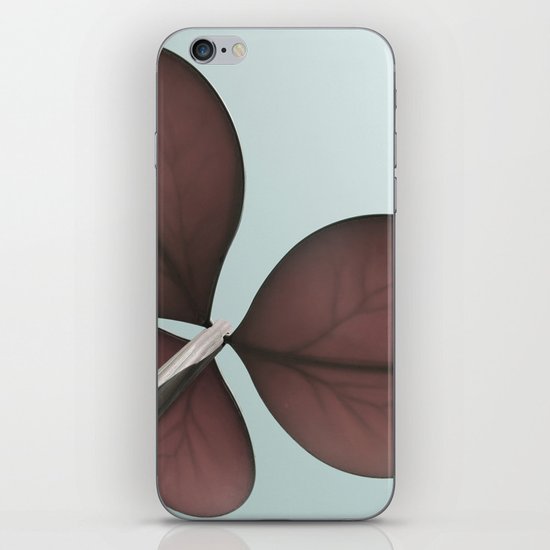 three leaf clover iPhone & iPod Skin