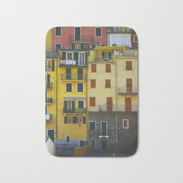 Manarola village, colorful pattern of houses. Cinque Terre, Italy. Bath Mat