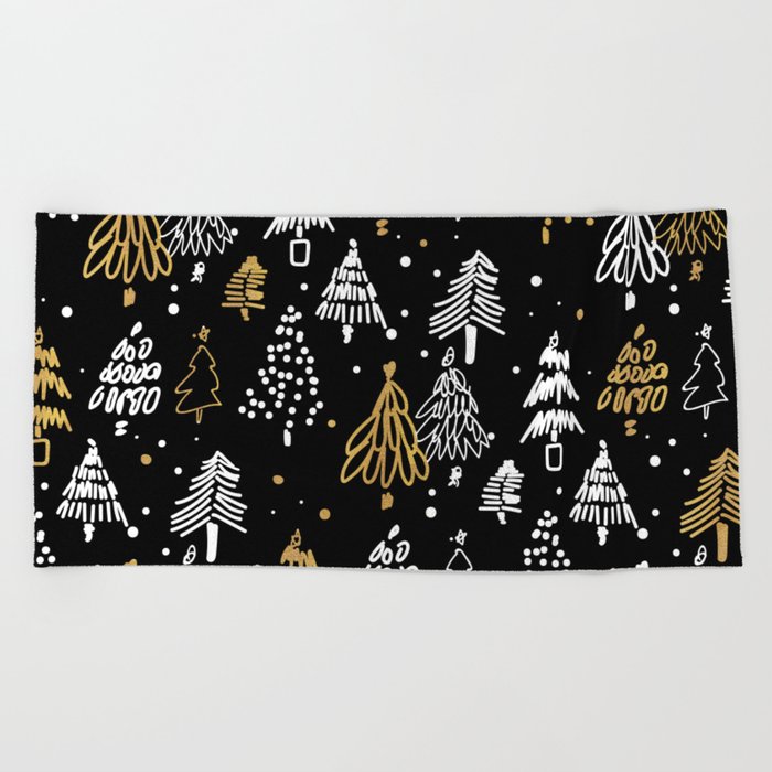 Christmas Tree Pattern Beach Towel