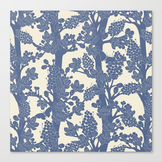 Romantic tree Canvas Print