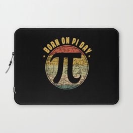 Vintage Retro March Born Birth On Pi Day Laptop Sleeve