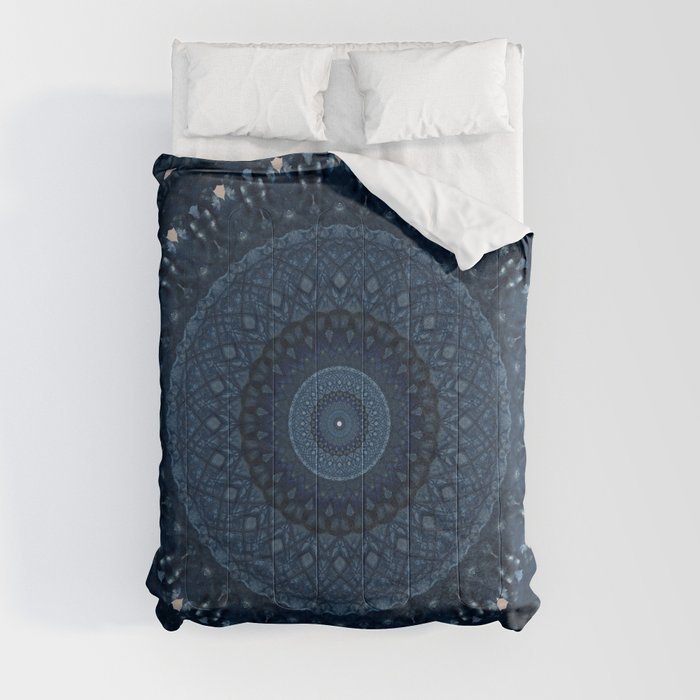 Mandala in light and dark blue tones Comforter