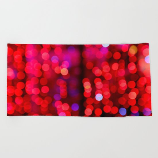 lights shine Beach Towel